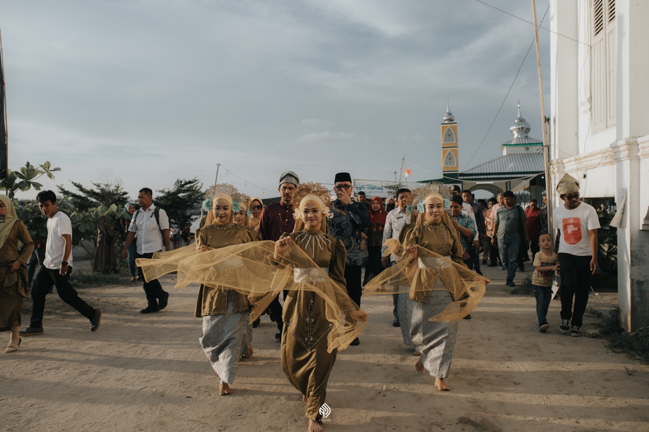Batalangke (100) Besar